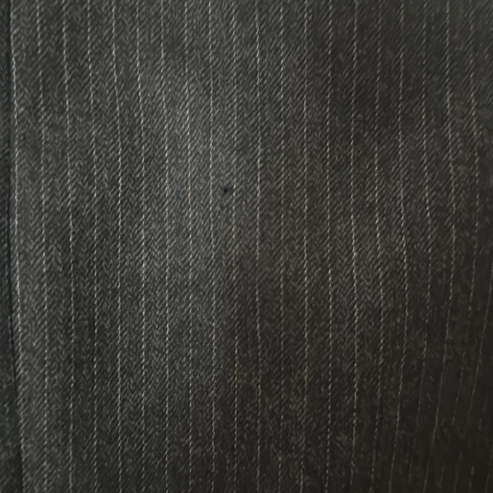 Dark gray, pinstripe, blazer, white and pink pinstripes size 10 acquisition - Picture 6 of 6